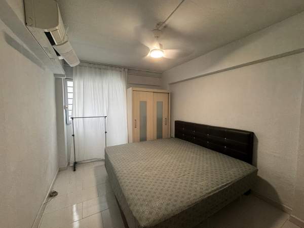 room-for-rent-7tfcvw5wgr34016