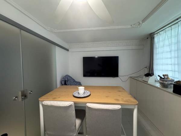 room-for-rent-ztos4rhs6a34016